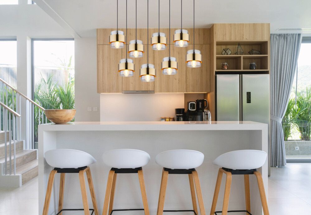 Riippuvalaisin Globo Milley 8-os musta/messinki 103 cm