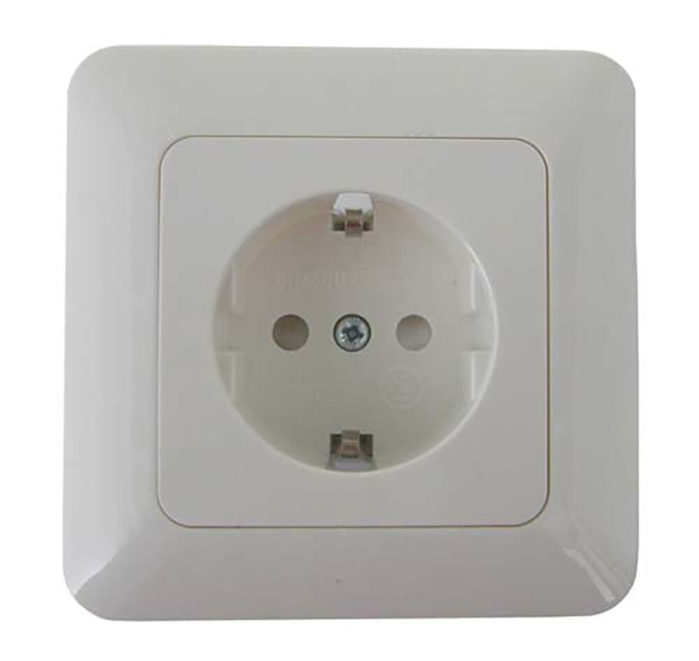 Pistorasia Harju 1-os. IP20 Valkoinen 84 x 84 mm