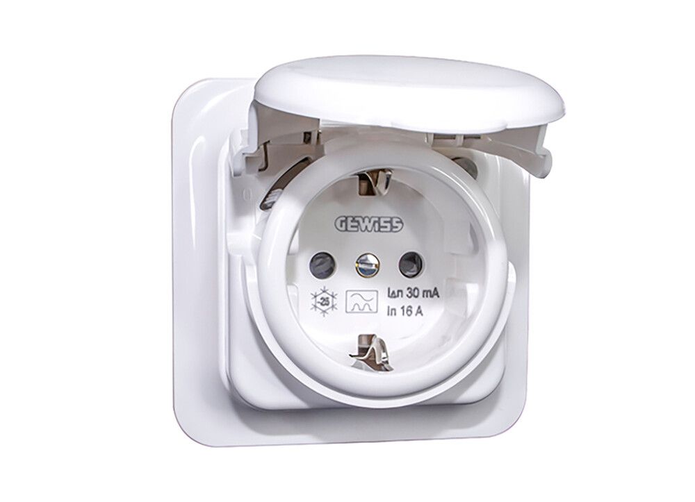 Vikavirtapistorasia Harju S2 Valkoinen