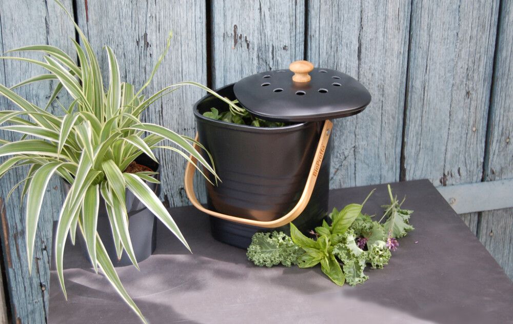 Biokeruuastia Bioproffa 3,8 l Appetito hiilenmusta