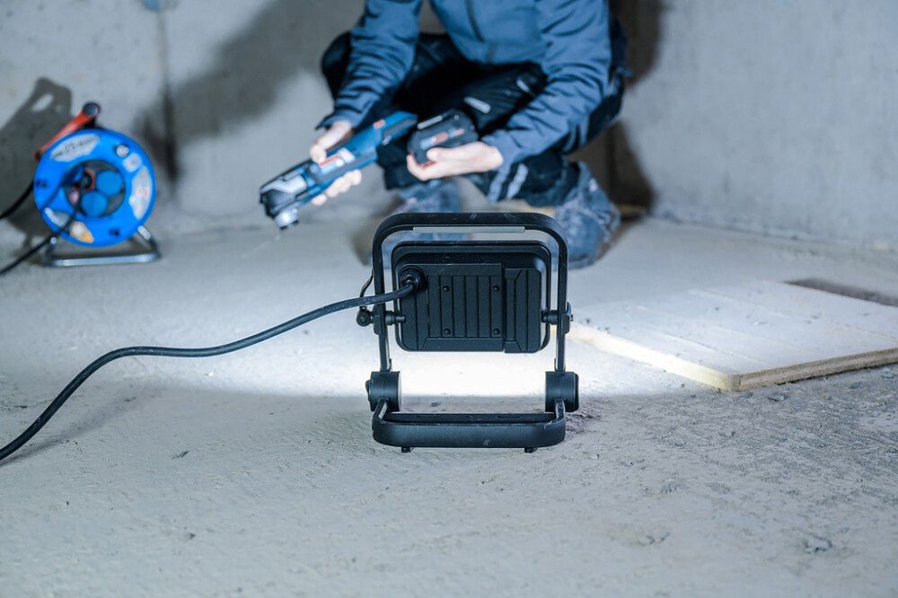 LED-työvalaisin Brennenstuhl Jaro 4060 M