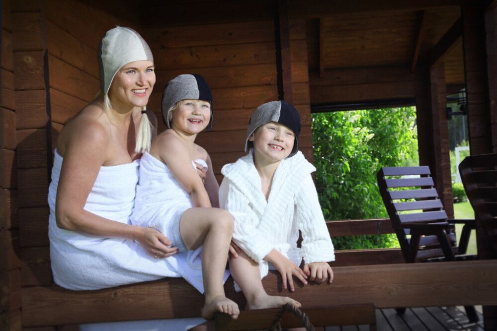 Saunahattu Emendo Musta