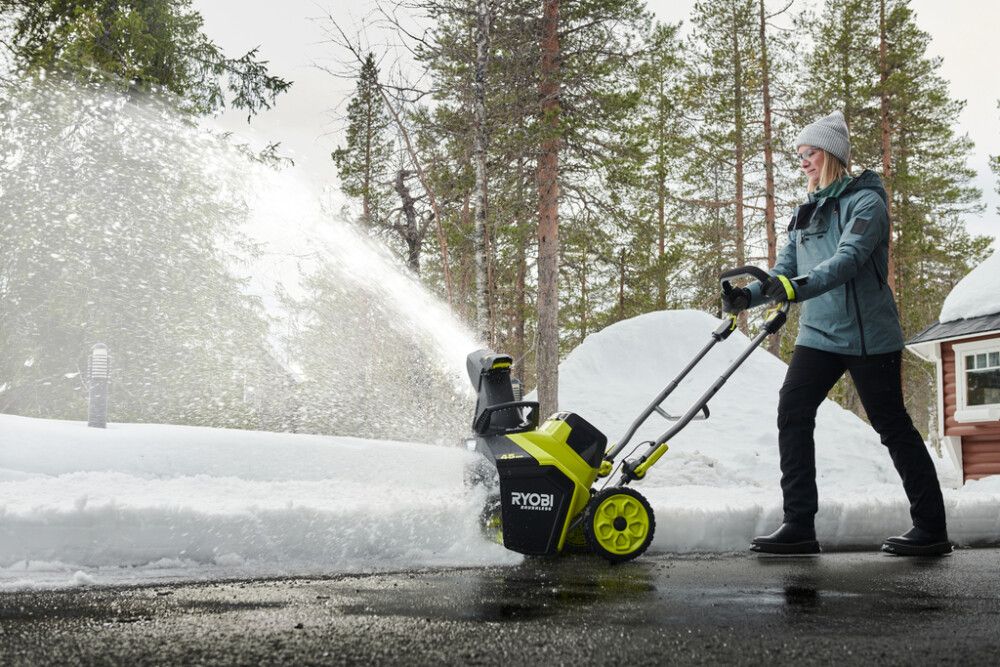 Akkulumilinko Ryobi ONE+ RY18STX45A-240