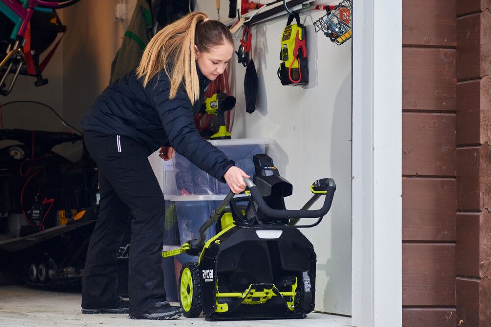 Akkulumilinko Ryobi ONE+ RY18STX45A-240