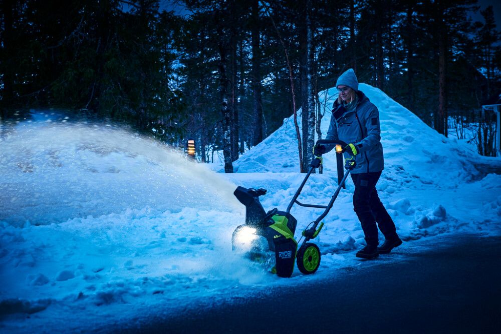 Akkulumilinko Ryobi ONE+ RY18STX45A-240