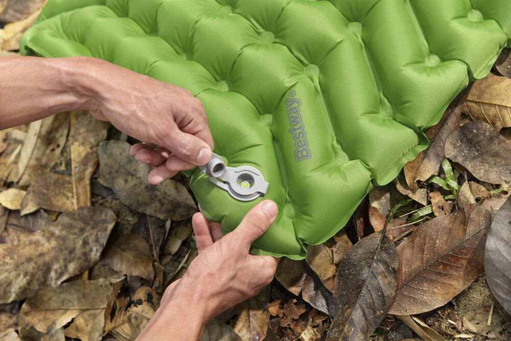 Makuualusta Bestway Wanderlite