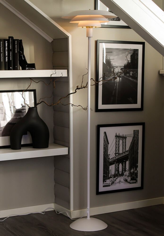 Lattiavalaisin Aneta Epsilon Valkoinen