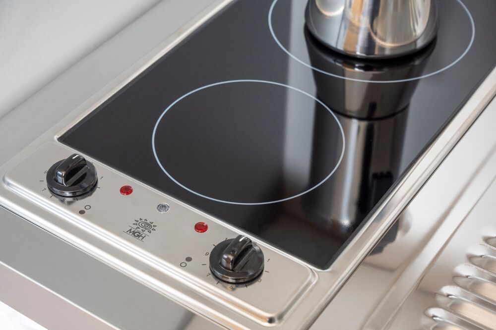 Kaappikeittiö Respekta SKWGMIC 1,04 m