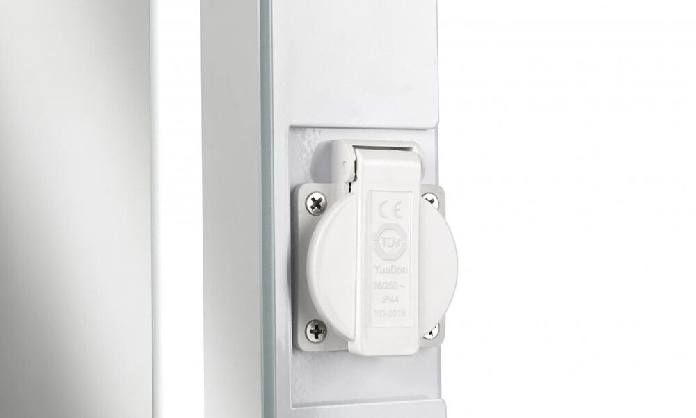 Valopeili Tammiholma Bolton 28 W