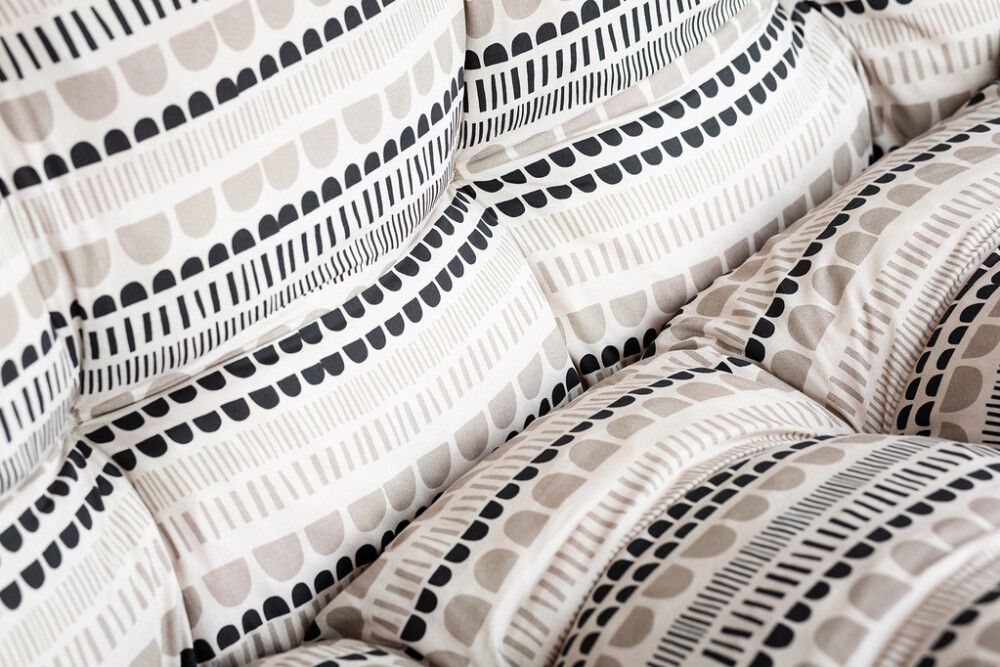 Puutarhakeinu Varax De Grande beigeharmaa