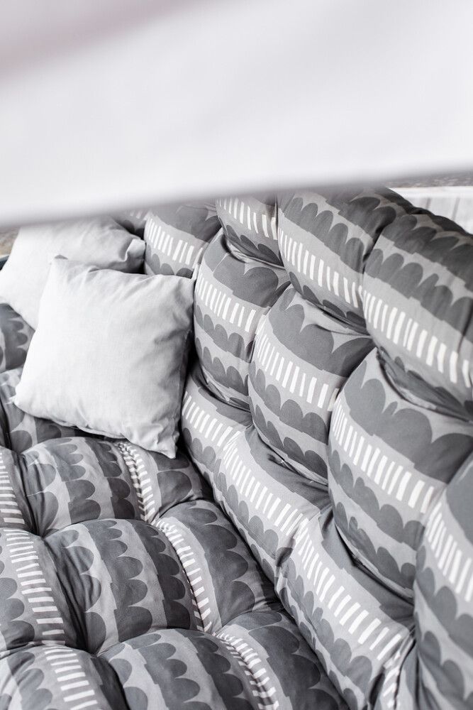 Puutarhakeinu Varax De Grande harmaa