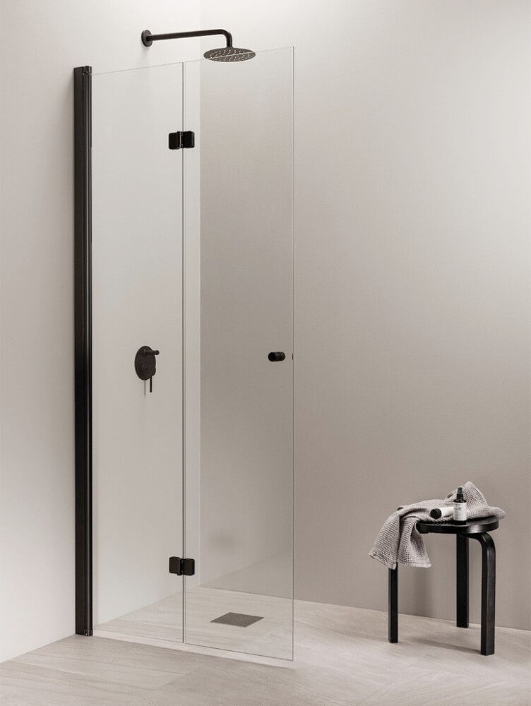 Taittuva suihkuseinä Vihtan Puro 5 nuppivedin kirkas musta