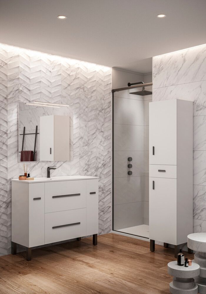 Korkeakaappi Star 187 cm mattavalkoinen