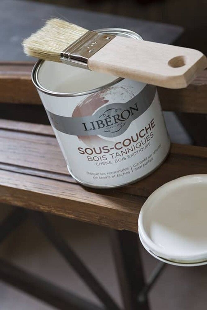 Eristepohjamaali Liberon tanniiniselle puulle 500 ml