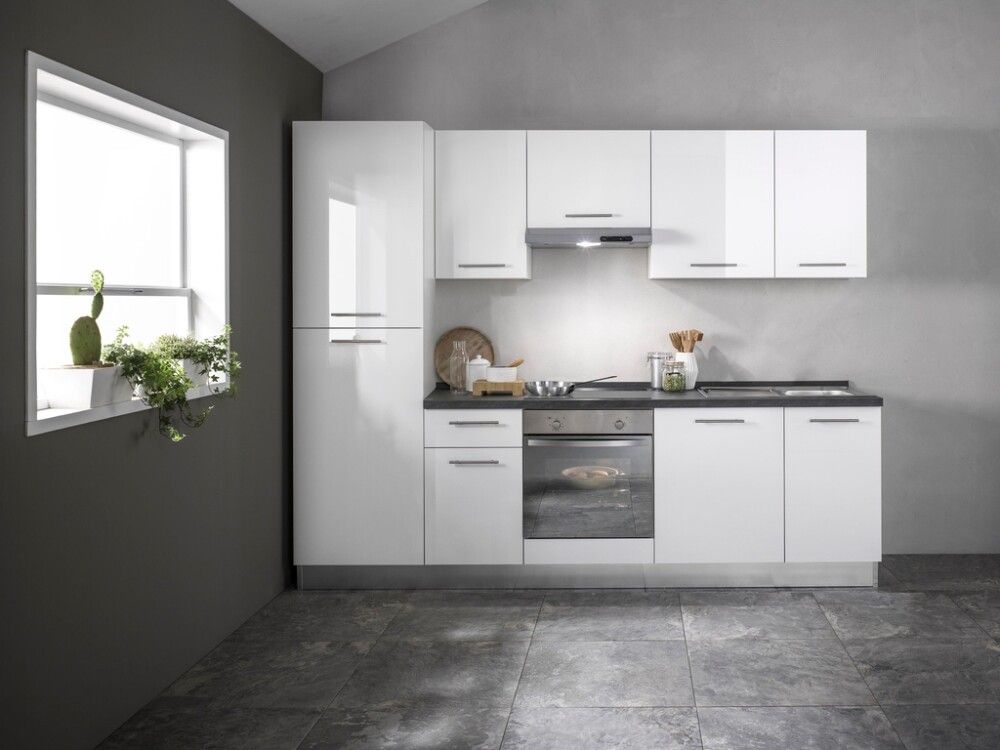 Keittiökokonaisuus Marinelli Vera 2,7 m, esikoottu