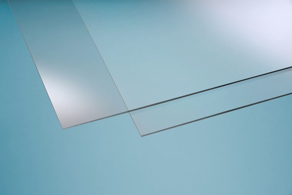 PC-levy Gutta UV/iskunkestävä 4 x 500 x 500 mm