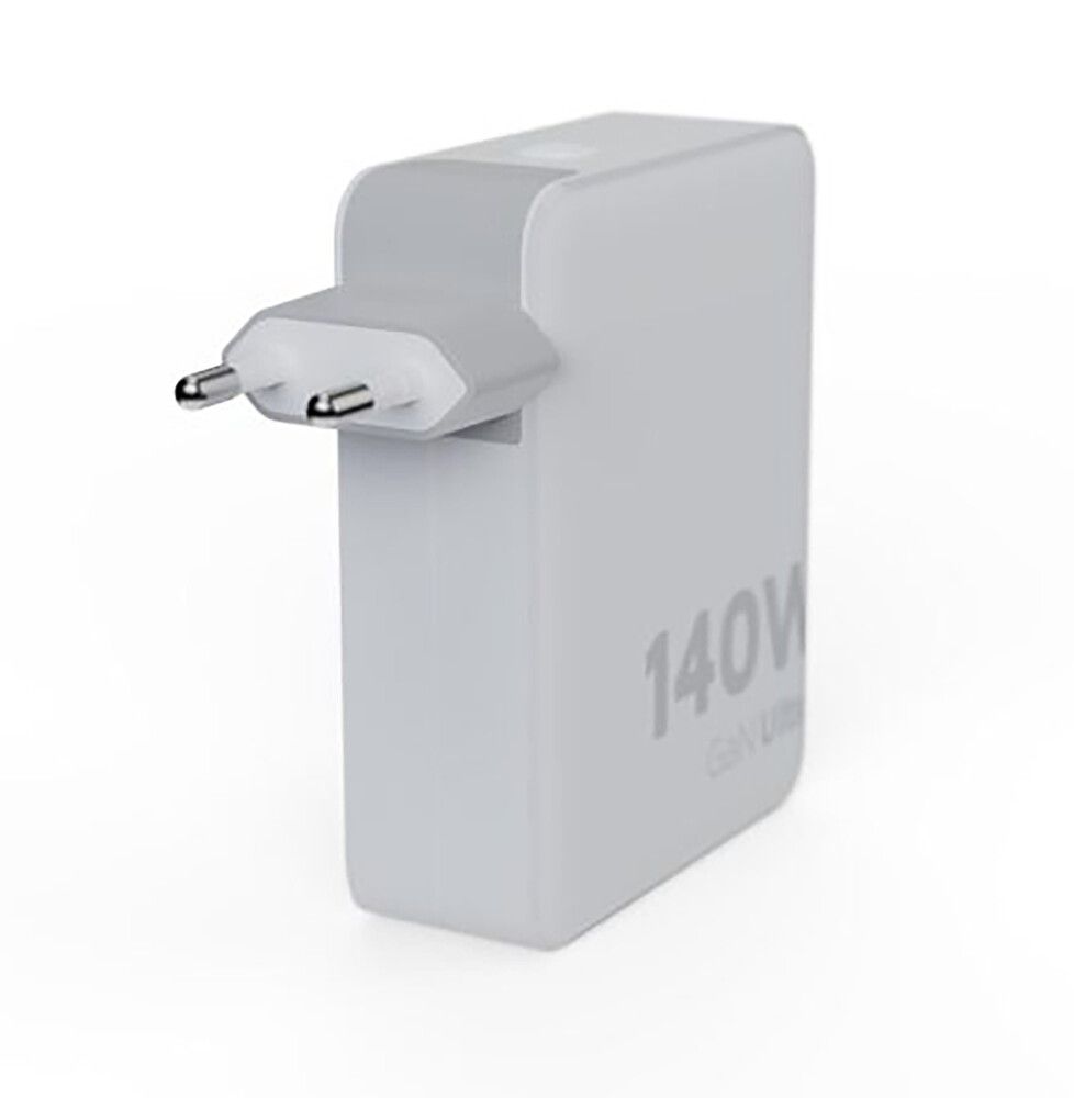 Matkalaturi Xtorm 140W GaN Ultra