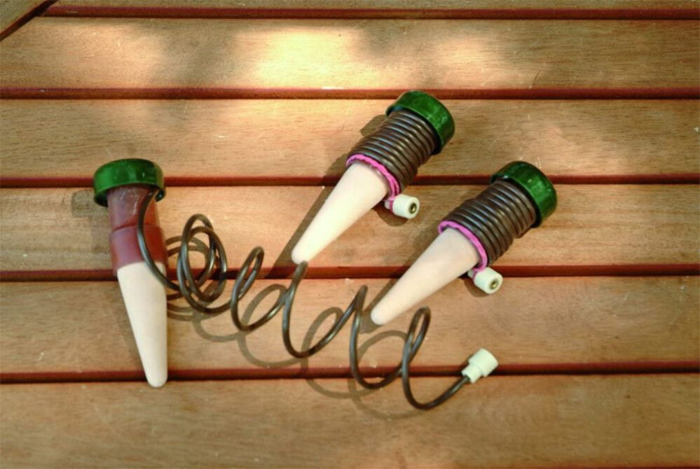 Ruukkukastelija keraaminen pää 3 kpl