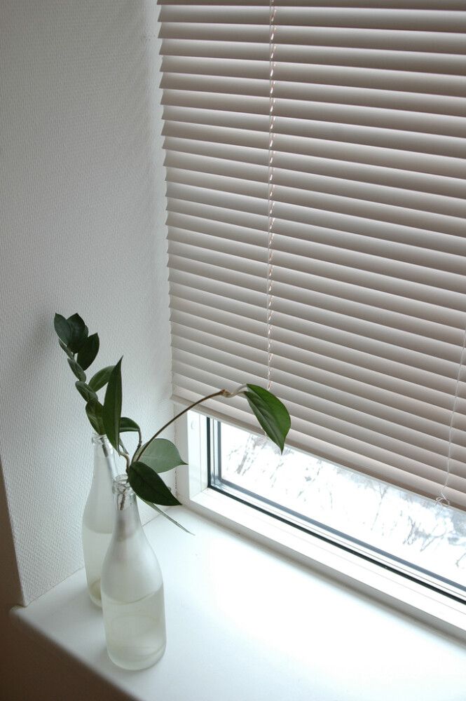 Puusälekaihdin Hasta 80 x 160 cm Valkoinen