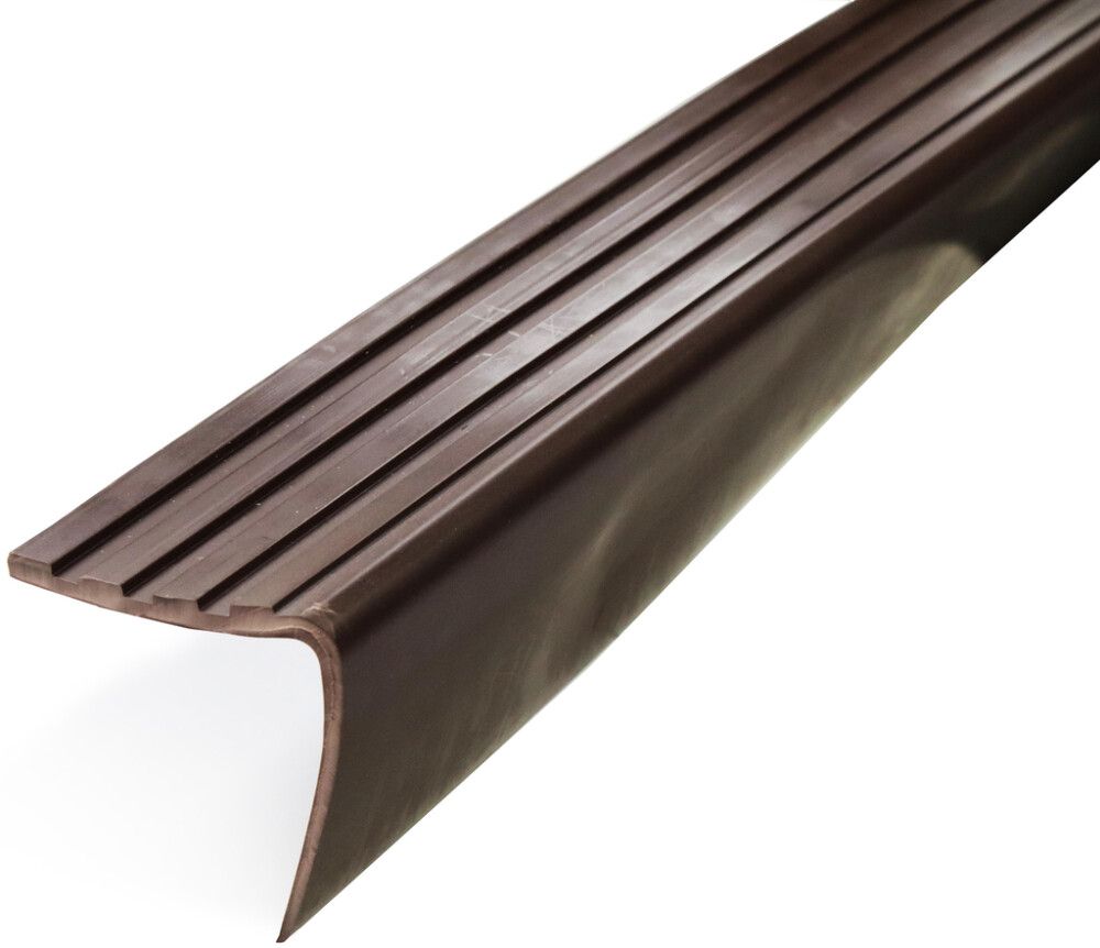 Askelkulmalista Dione 38 x 37 mm pvc 250 cm tummanruskea