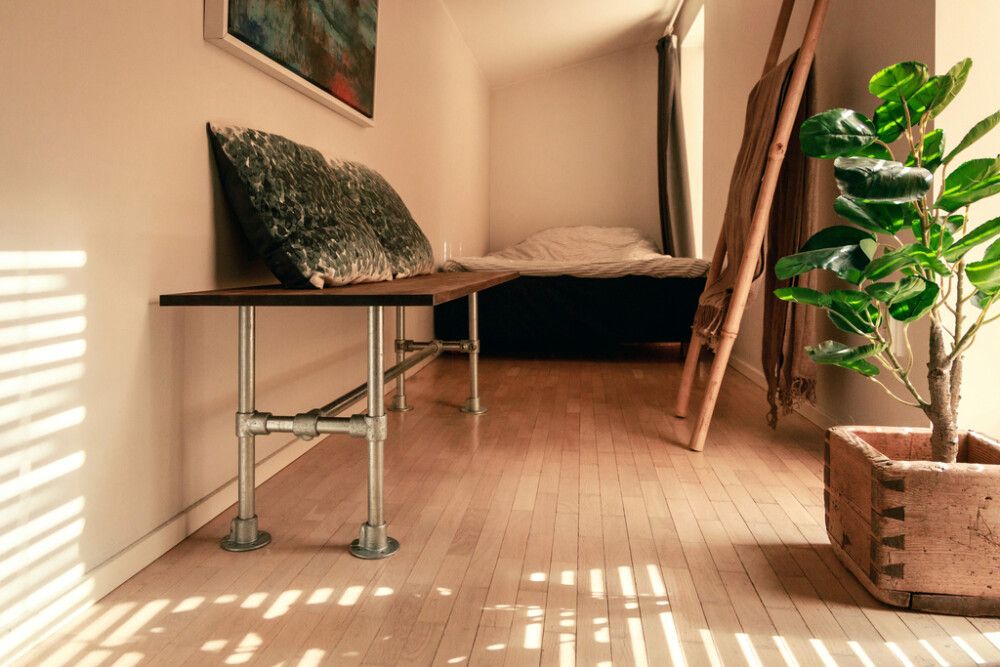 Pyöreä laippaliitin Dione MEKANO musta ⌀26,9 mm