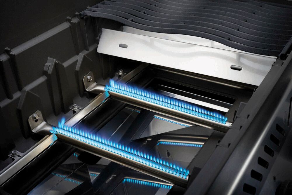 Kaasugrilli Napoleon Rogue R525-1