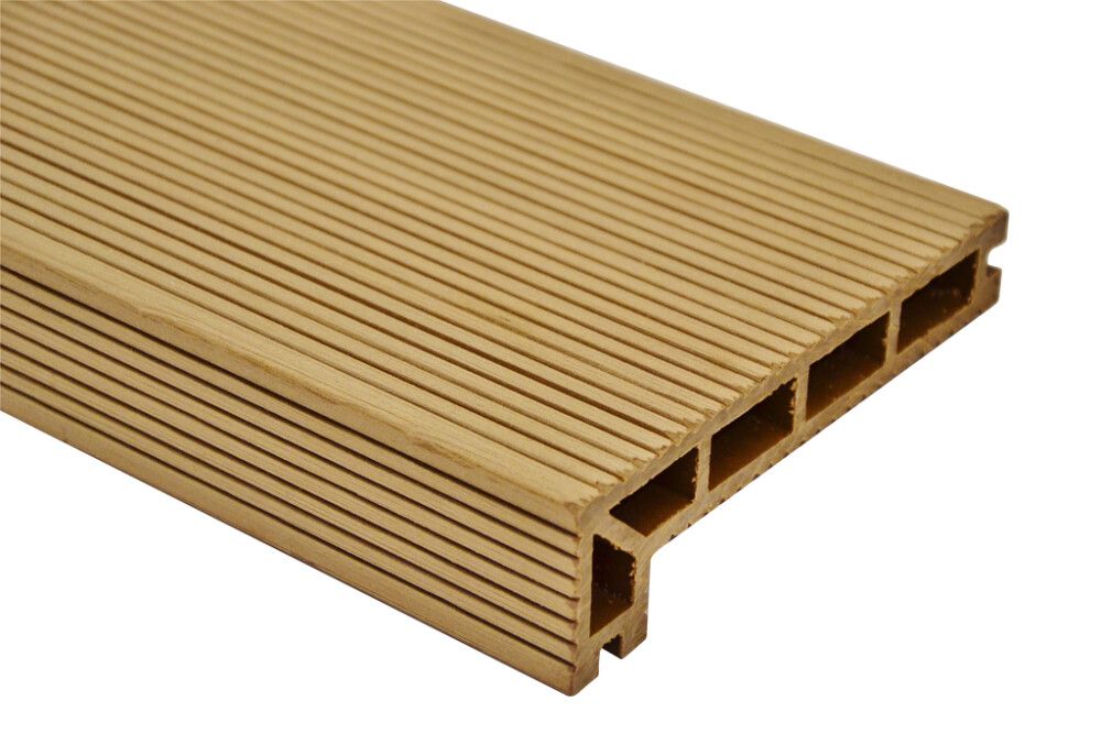 Komposiitti L-lista PolarDeck WPC Syvänne 24 x 44 x 184 x 4000 mm karamelli