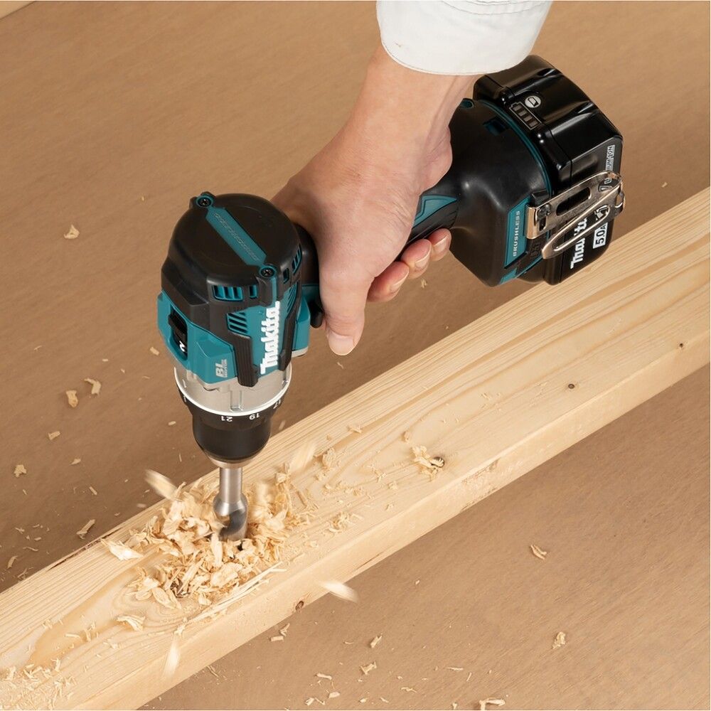 Akkuporakone Makita LXT DDF489RGJ + 2 kpl 6,0 Ah akku
