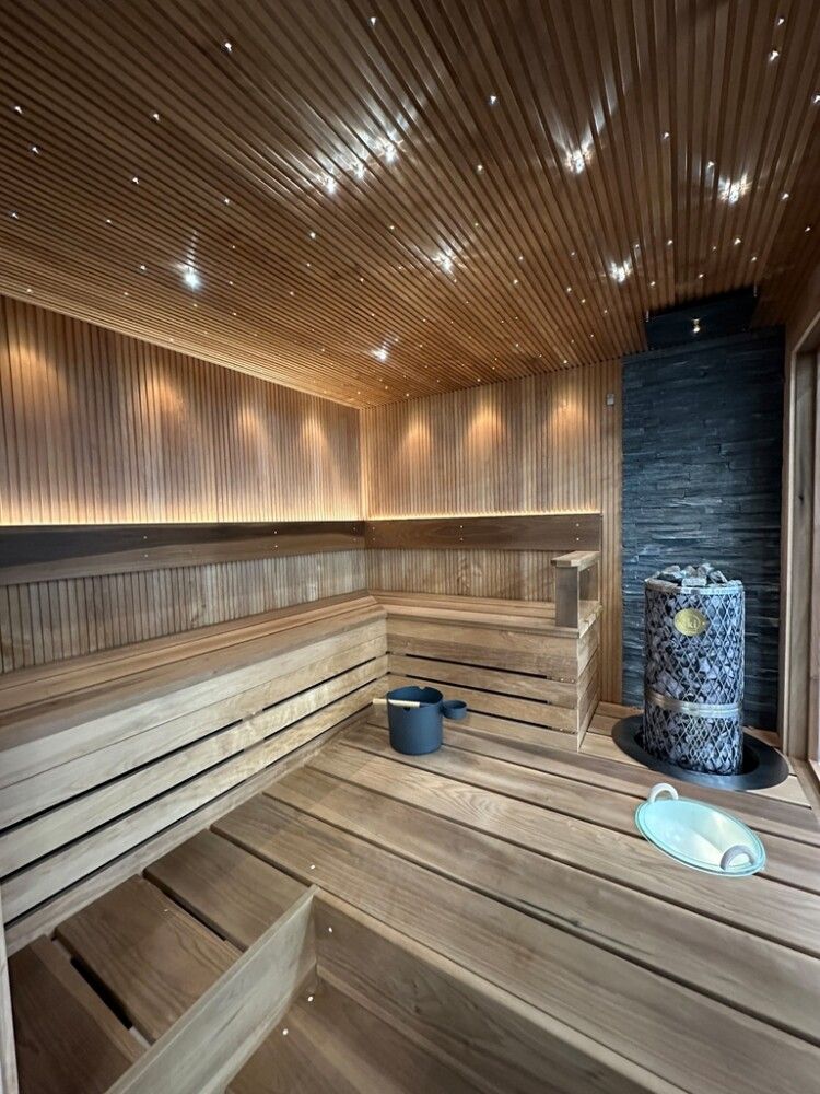 Valokuitusarja Cariitti Starry Sky 100 kuitua 4–6 m² IP65