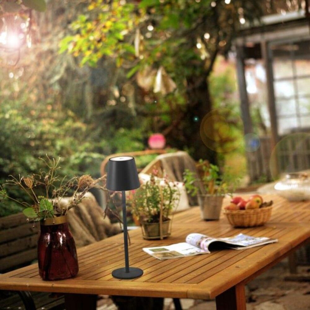 Pöytävalaisin Leuchten Direkt Euria valkoinen Musta