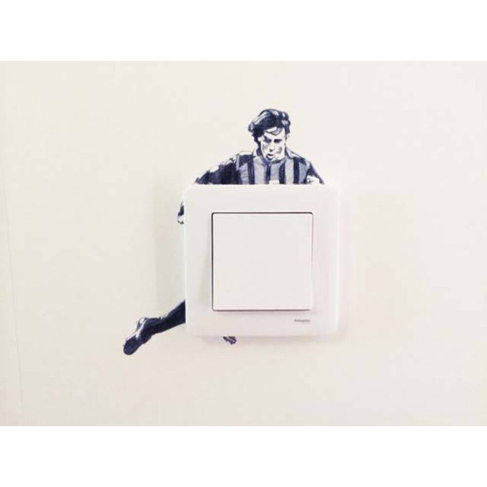 6-vipupainike Schneider Electric Exxact