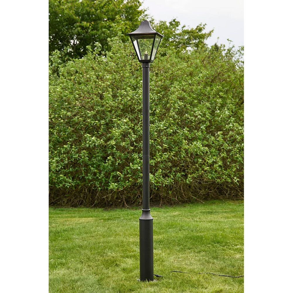 Pylväsvalaisin Markslöjd Garden24