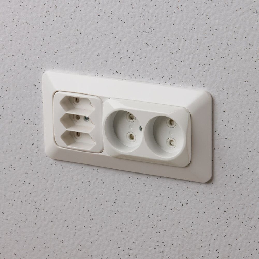 Uppopistorasia ABB Jussi 2-Os Valkoinen Maadoittamaton