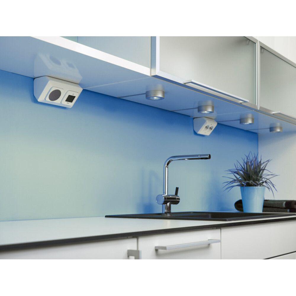 Pistorasia ABB Jussi kulma-asennus 2-osainen