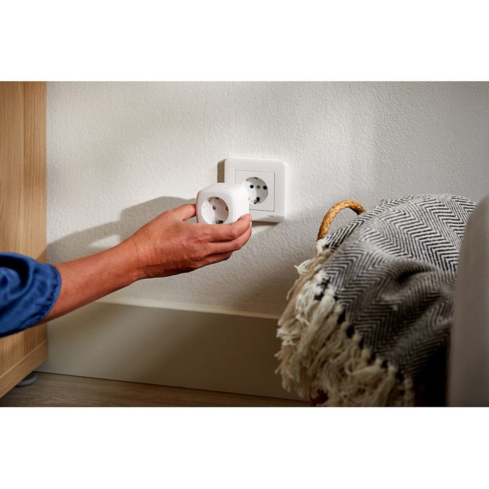 Älypistorasia Schneider Electric Wiser 16A