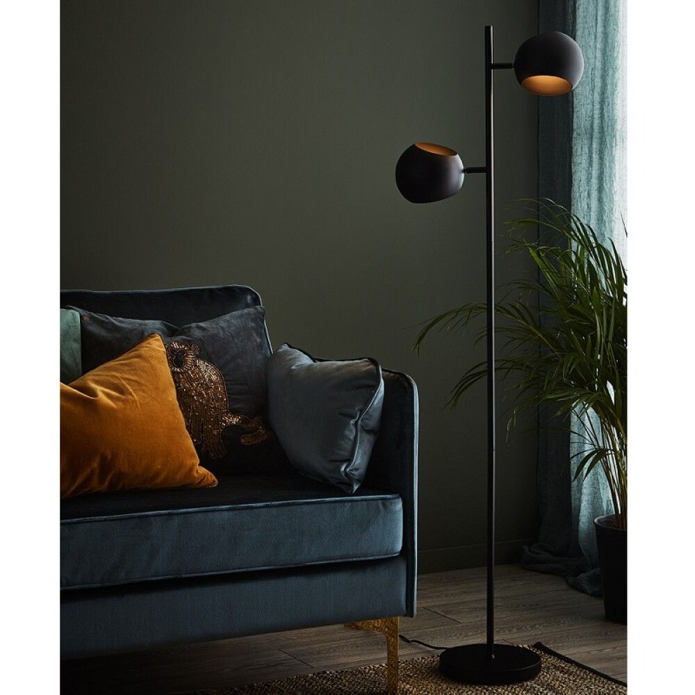 Lattiavalaisin Markslöjd Edgar 2-os Musta