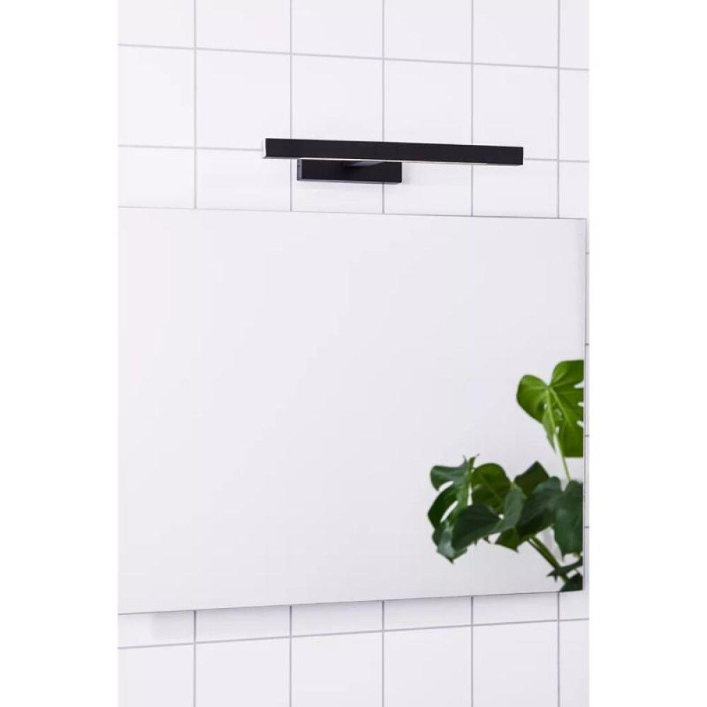 Seinävalaisin Markslöjd Neptunus Musta 38 cm