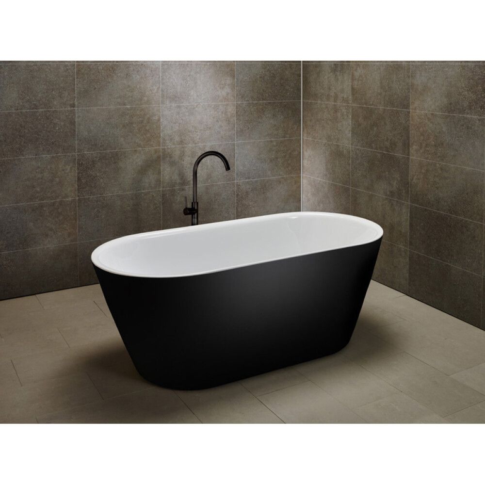 Kylpyamme Camargue Visby 160 cm Musta