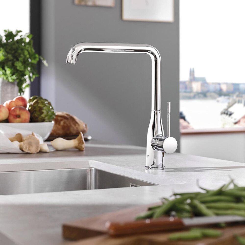 Keittiöhana Grohe Essence L-juoksuputki