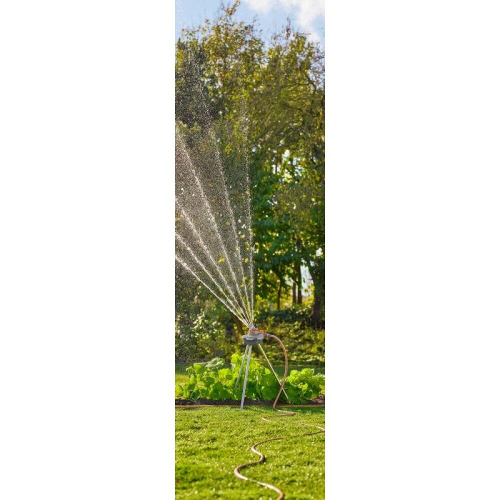 Jalusta Gardena sadettimelle kolmijalka