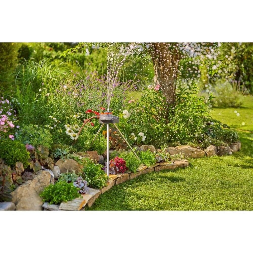 Jalusta Gardena sadettimelle kolmijalka