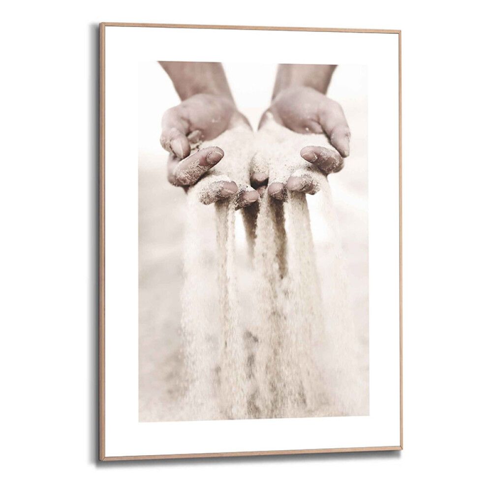 Sisustustaulu Reinders Slimframe Hands in Sand 50 x 70 cm