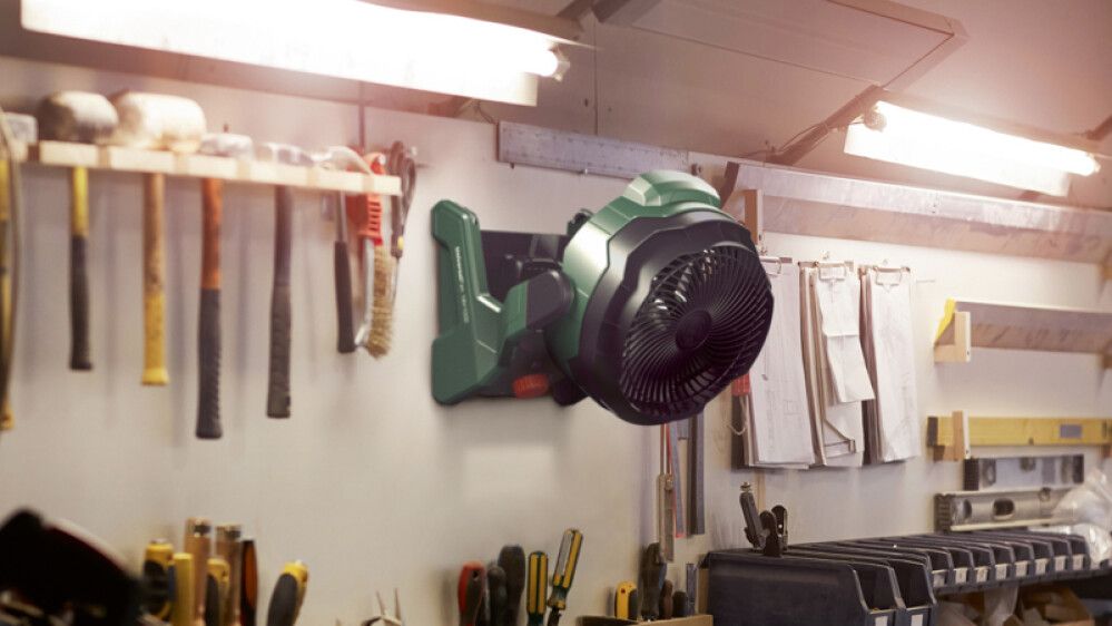 Akkutuuletin Bosch UniversalFan 18V-1000