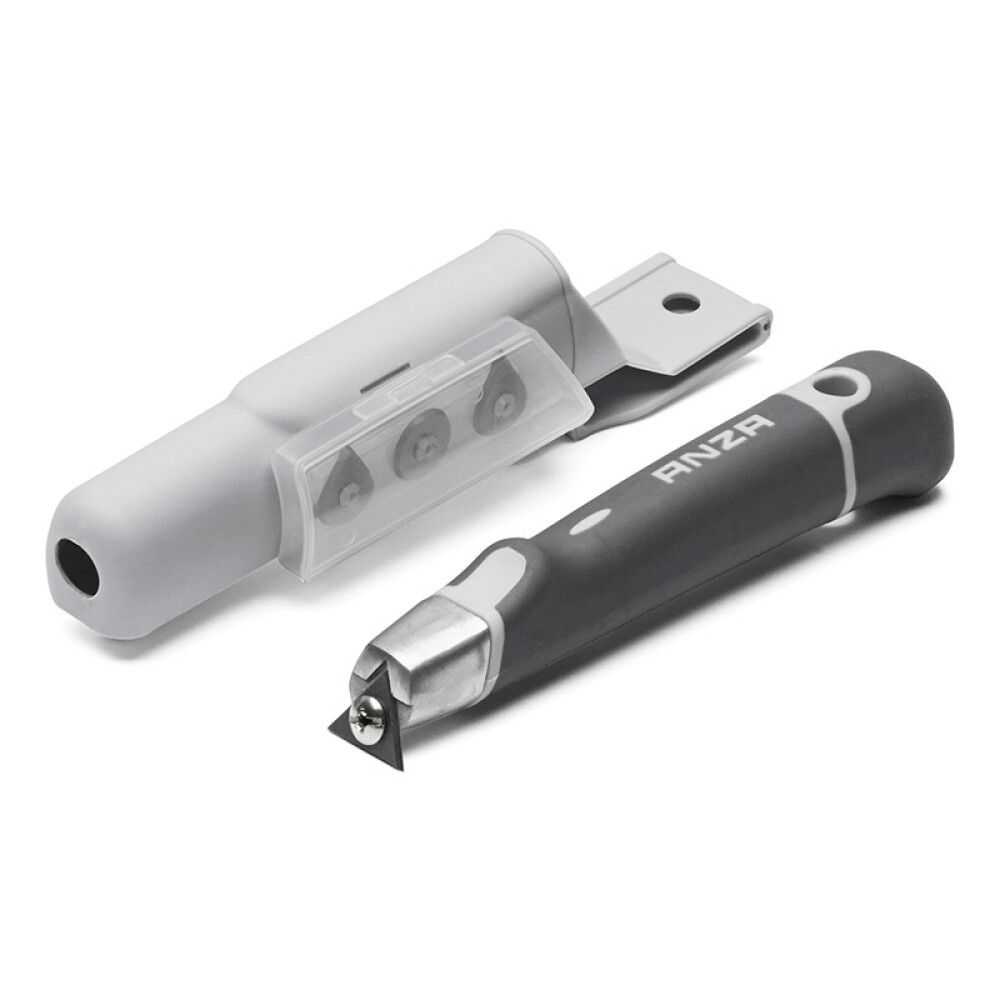 Pieni Maalikaavin Kotelolla Anza