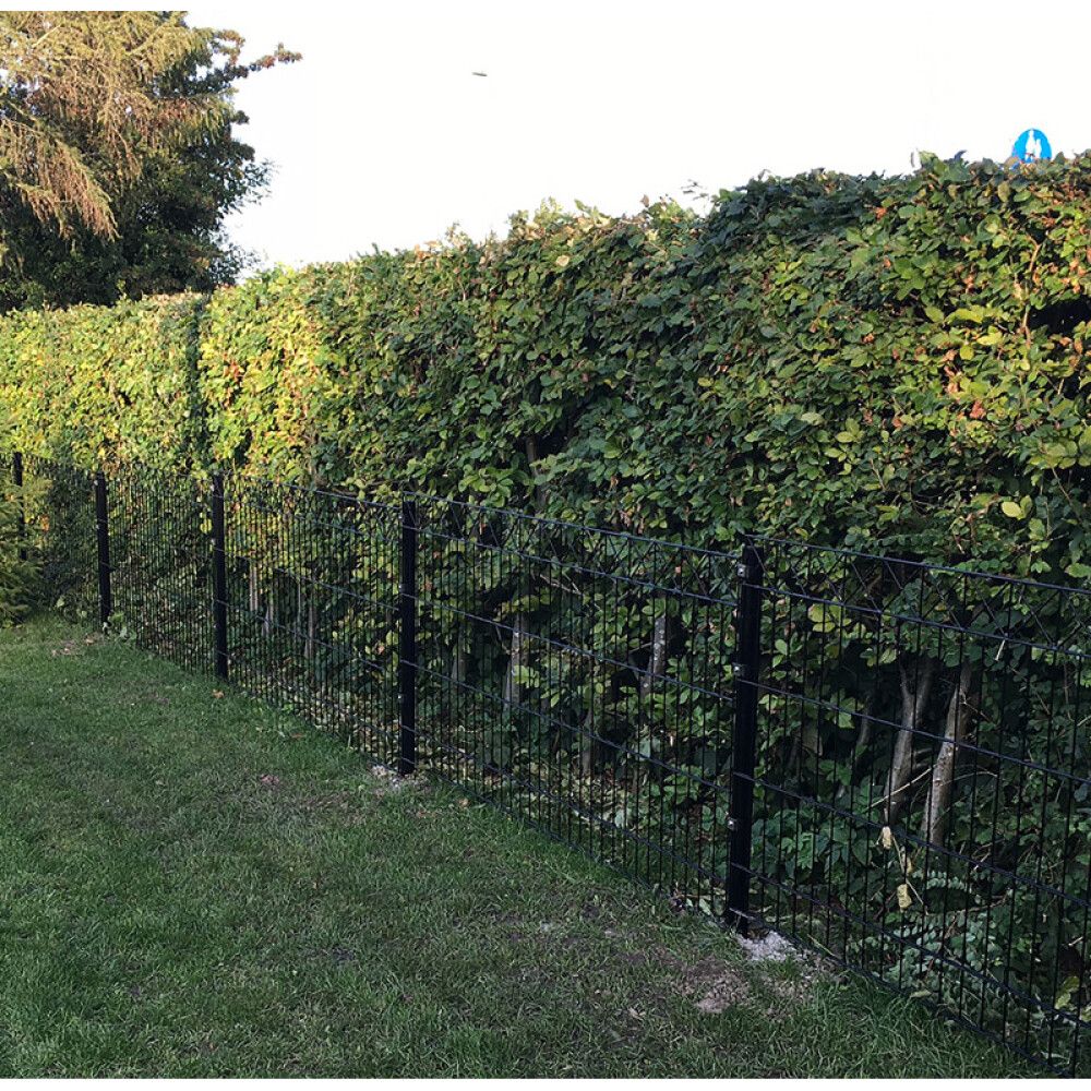 Paneeliaita 100 x 200 cm musta X-koriste