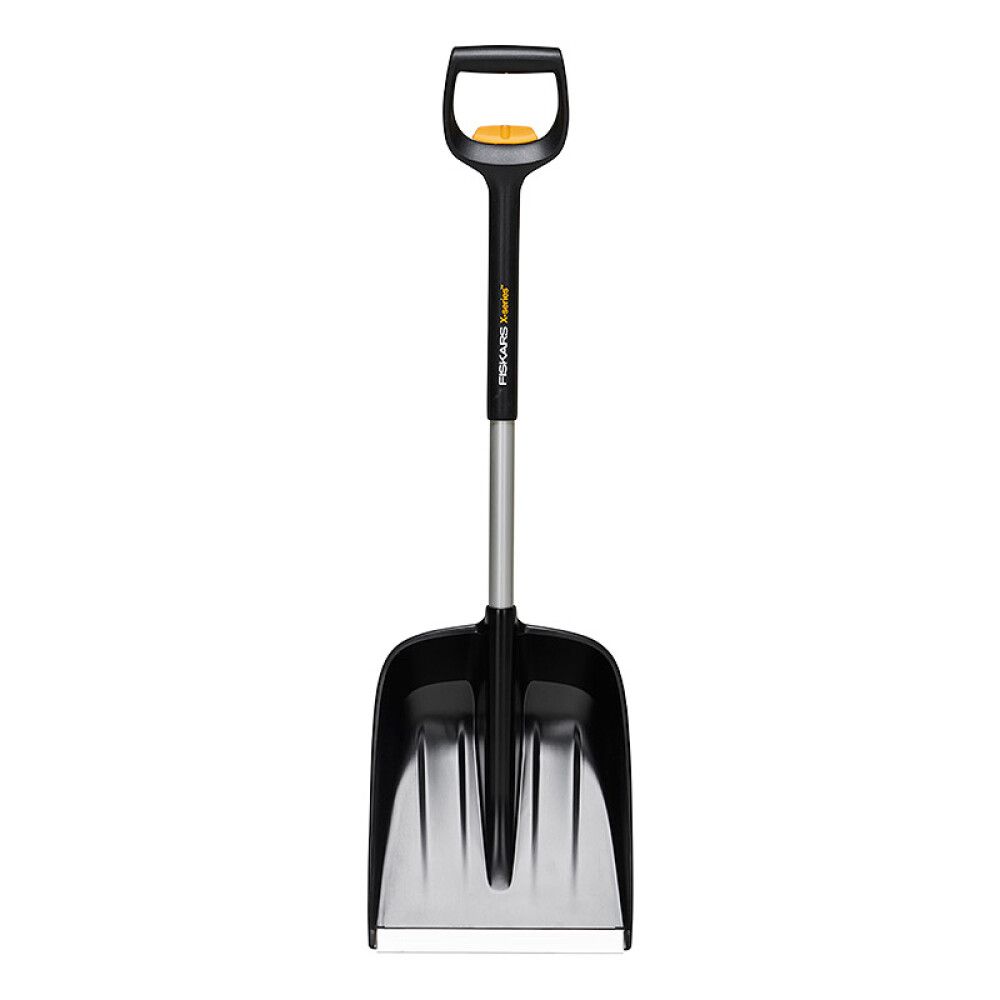 Autolapio Fiskars X-series teleskooppivarrella