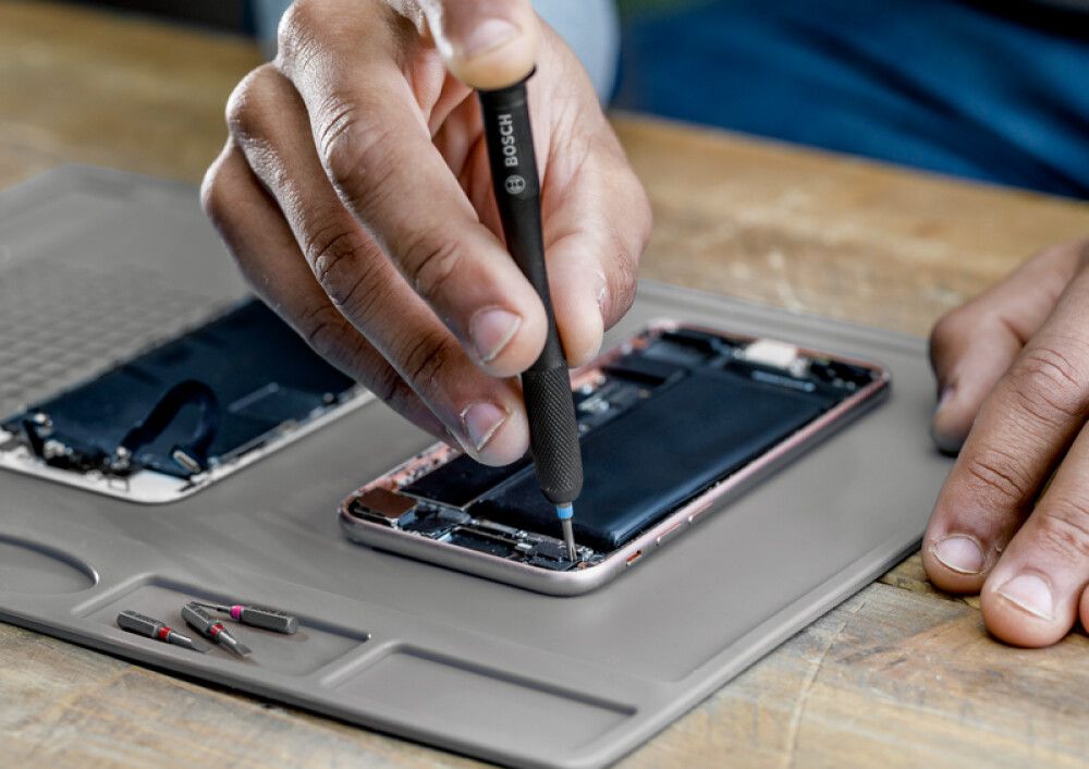 Tarkkuusruuvien ruuvauskärkisarja Bosch 42-os.