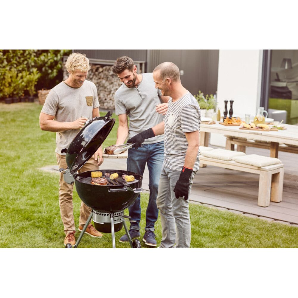 Hiiligrilli Weber Master-Touch Premium SE E-5775