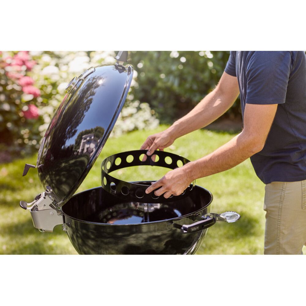 Hiiligrilli Weber Master-Touch Premium SE E-5775