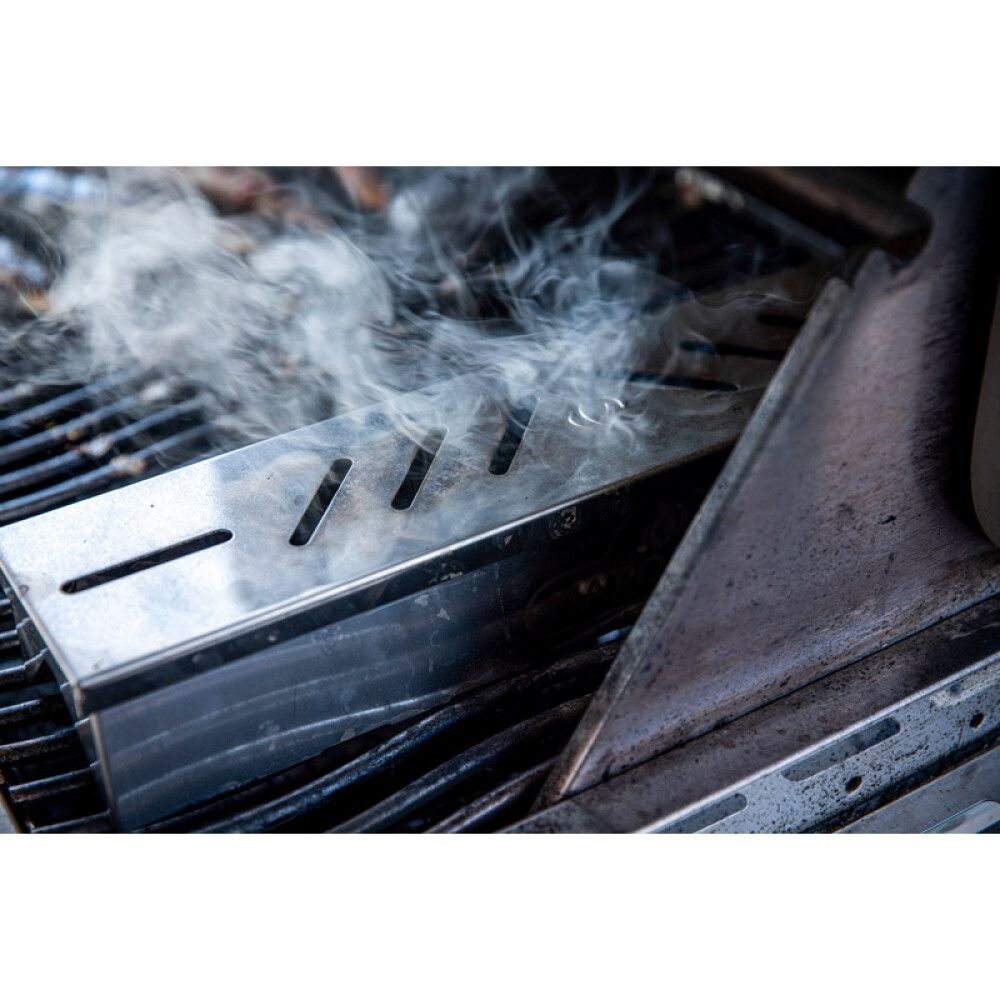 Savulastuputki Napoleon kaasugrilliin